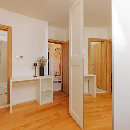 Old Charming House Lastovo