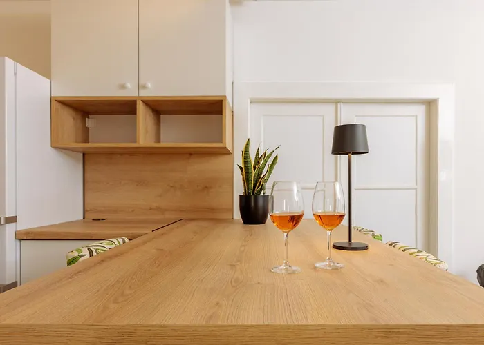 Old Charming House Διαμέρισμα *